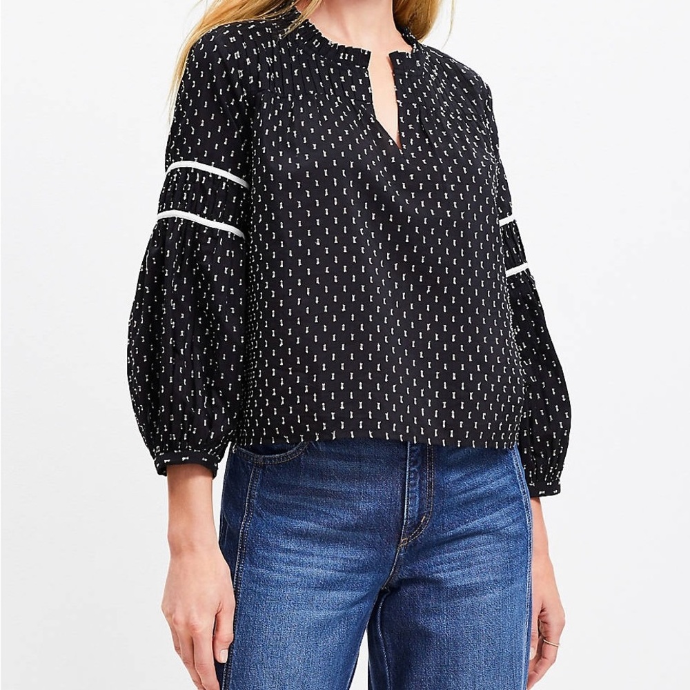 LOFT Clip Pleated Yoke Blouse Black White Patterned Blouse Size L